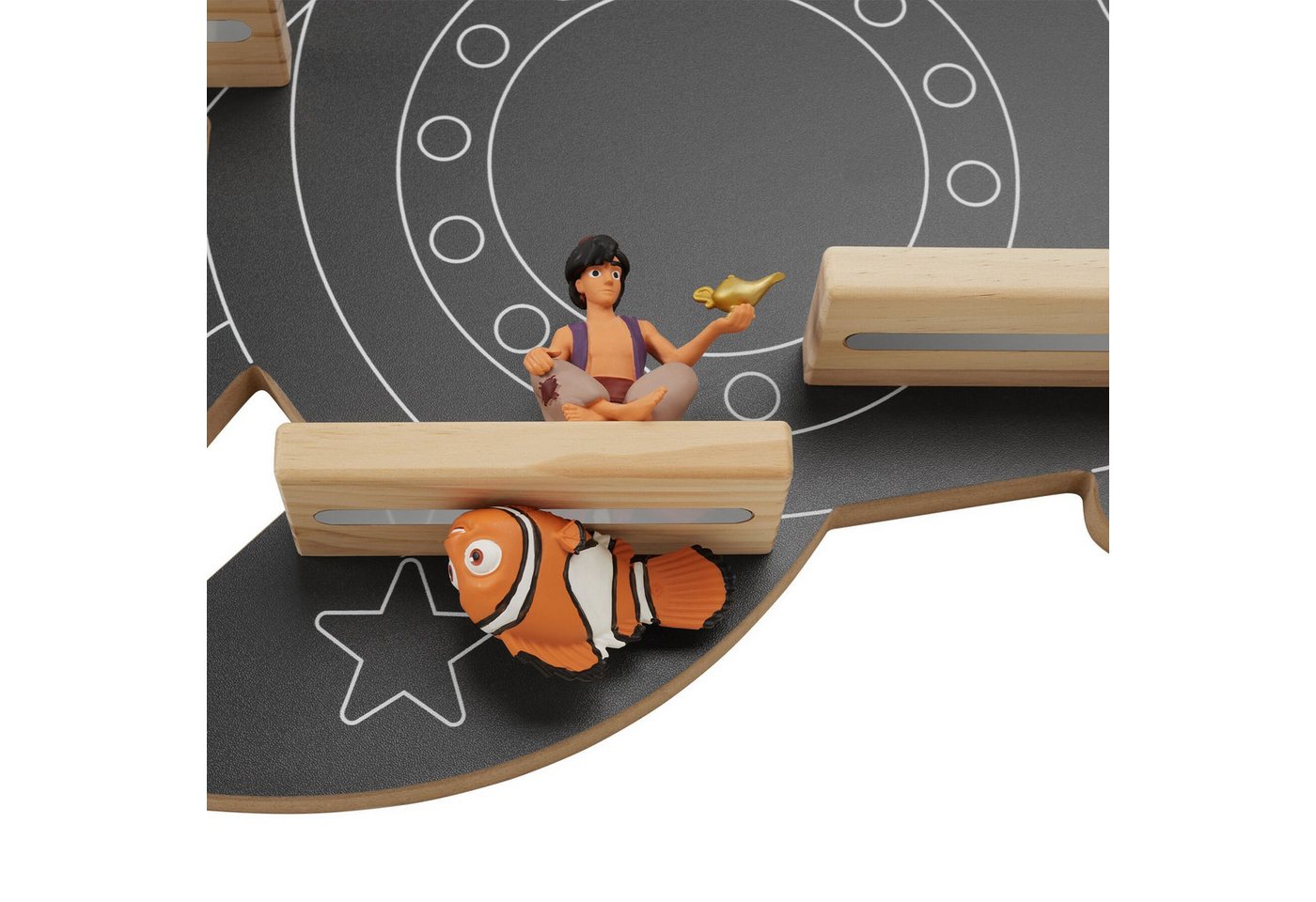 tectake Wandregal Figurenregal für 40 Tonies, magnetisch, inklusive Kopfhörerhalterung, Toniebox Regal MyLittleStory Rocket 1-tlg., Unsichtbare Aufhängung mit integrierter Kabelführung Bild 3