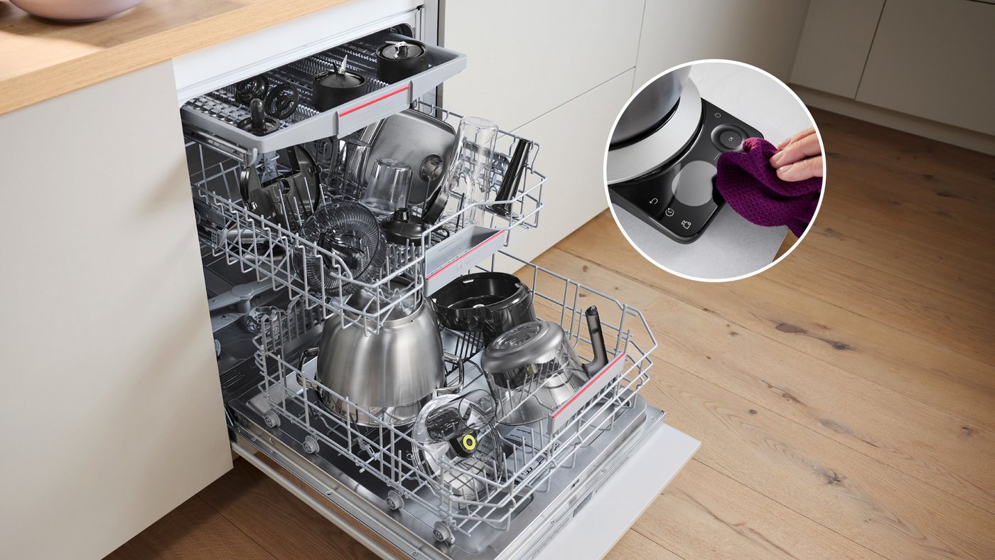 BOSCH Küchenmaschine Serie 8, MUMS8ZS22, XL 6 L Edelstahlschüssel, Waage, 1800 W, 9,6 l Schüssel, ToGo Mix-/ Trinkbecher, Timer, Vollmetallgehäuse, Durchlaufschnitzler