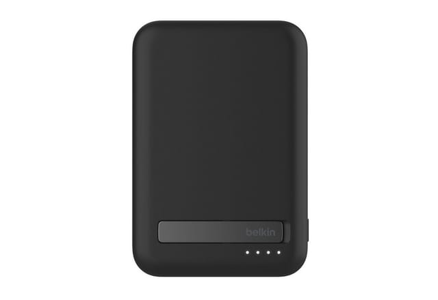 Belkin BoostCharge Pro wireless power bank - magnetic with Qi2 - magnetic 24 pin USB-C - 15 Watt