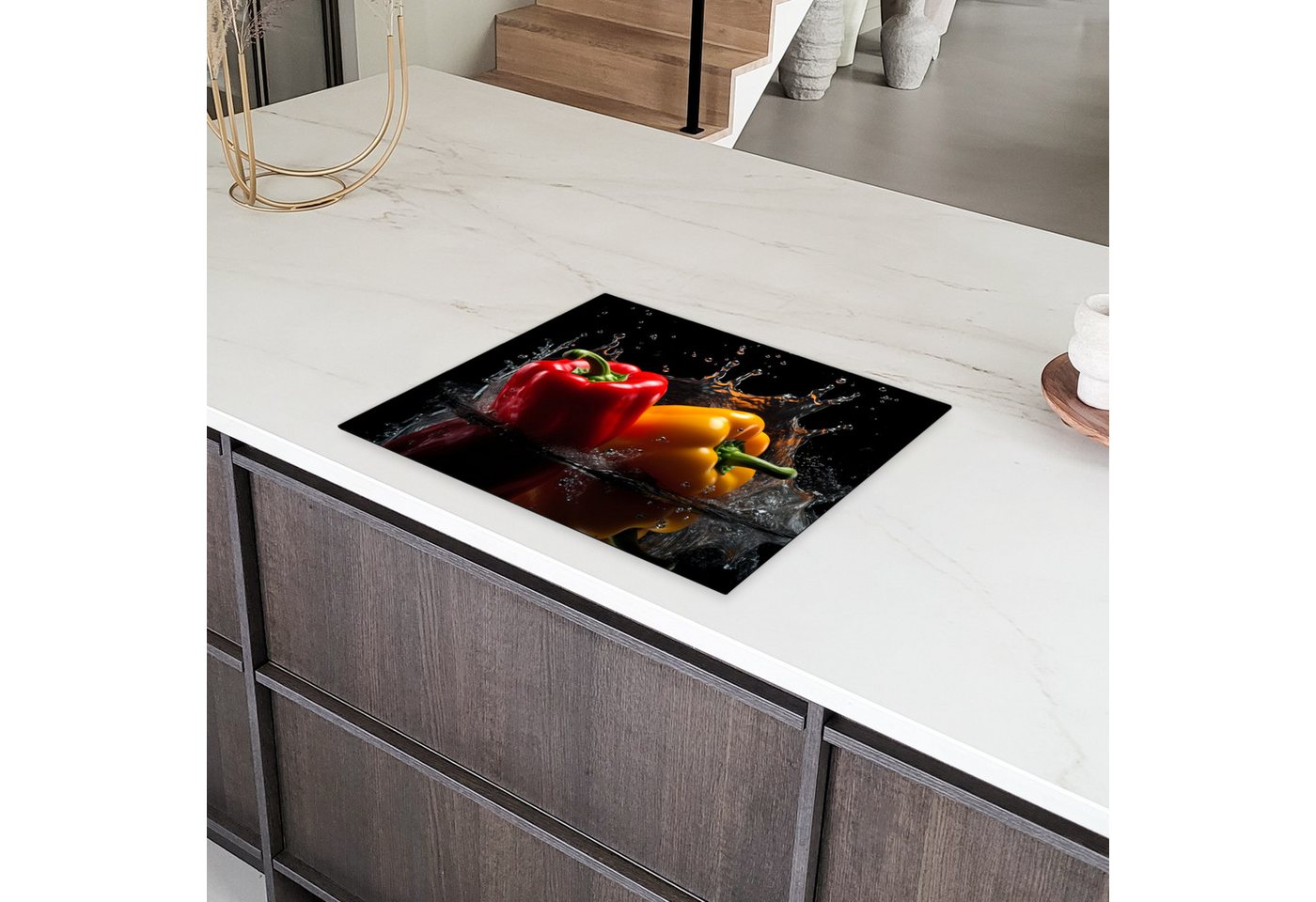 MuchoWow Herd-Abdeckplatte Paprika - Wasser - Schwarz - Gemüse - Rot - Gelb, Vinyl, (1 tlg), Herdabdeckplatten für Ceranfeld, Induktionsschutz, 65x55 cm Bild 5