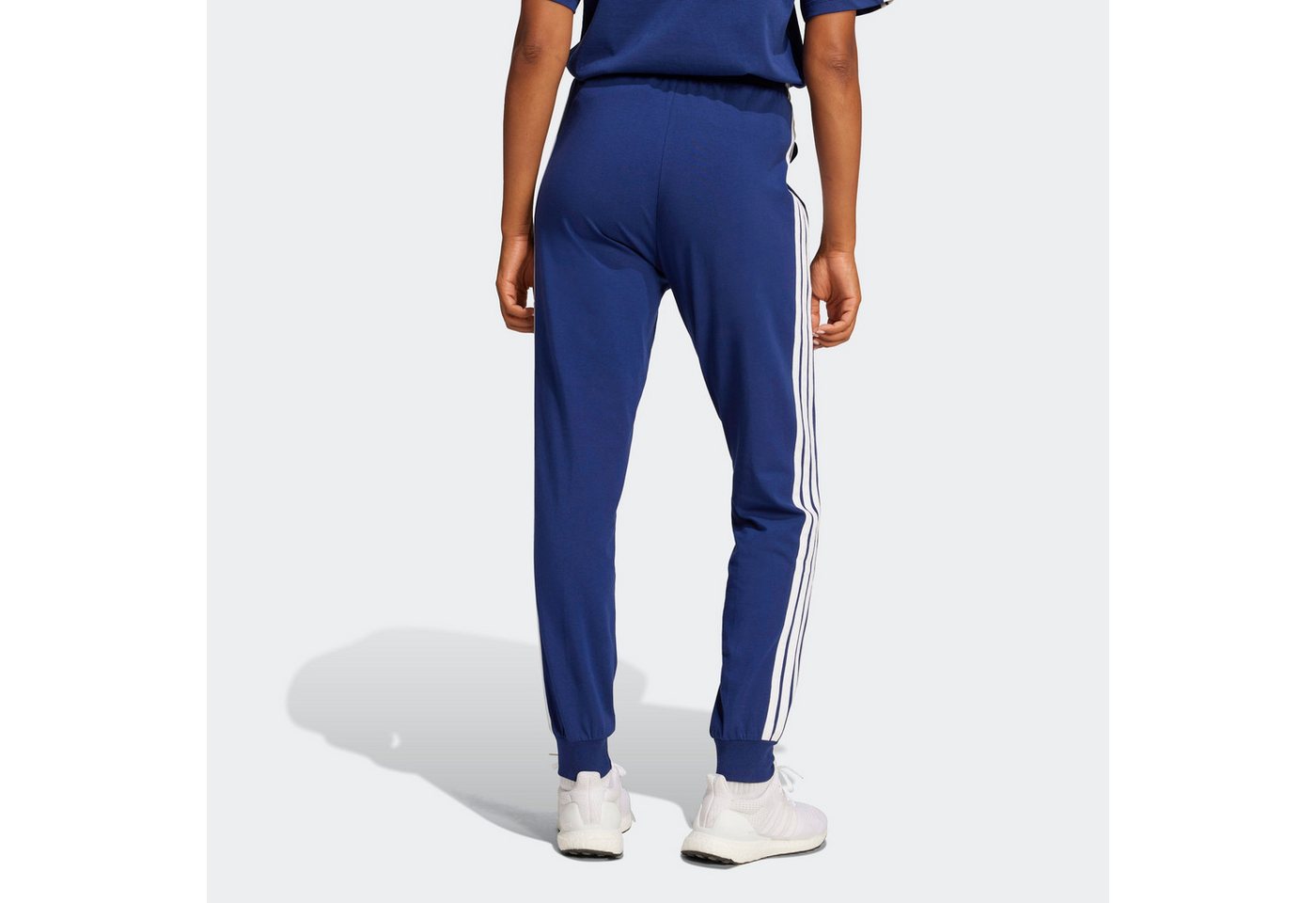 adidas Sportswear Sporthose ESSENTIALS 3-STREIFEN für Erwachsene, aus Baumwolle und Elasthan, mit Kordelverschluss