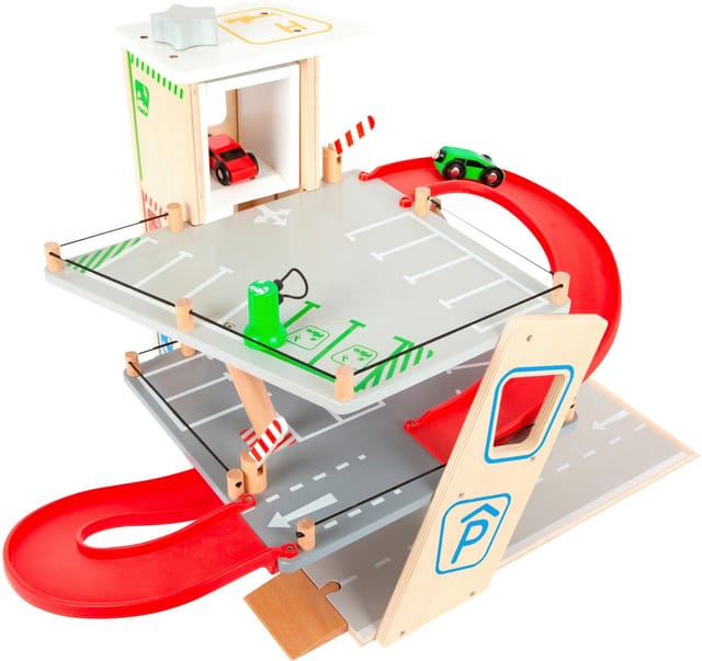 Small Foot - Wooden Garage with Car Wash