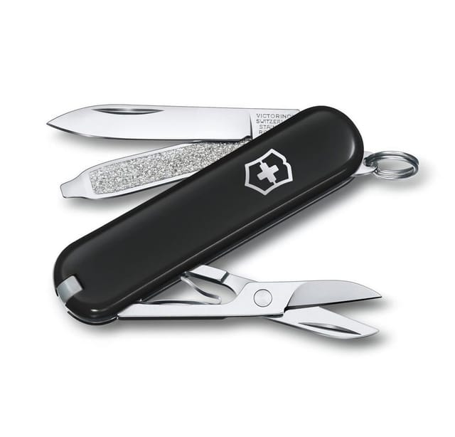 Victorinox Classic SD Swiss Army Knife dark illusi