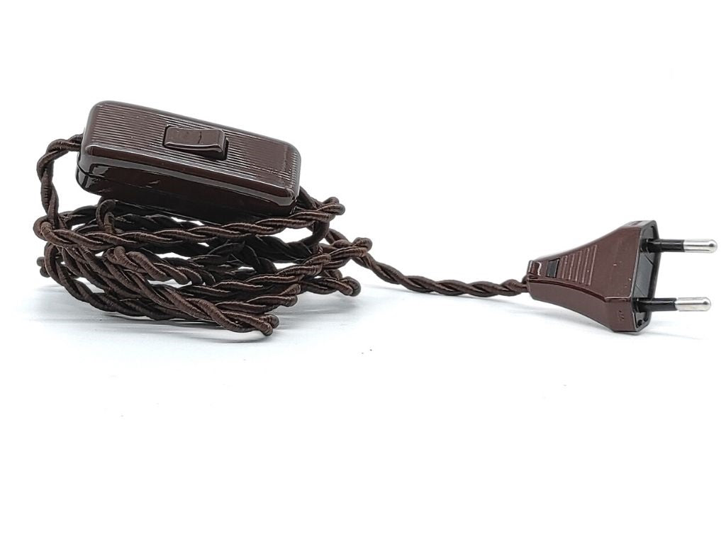 Geflechtkabel Mit Schalter Und Stecker Braun