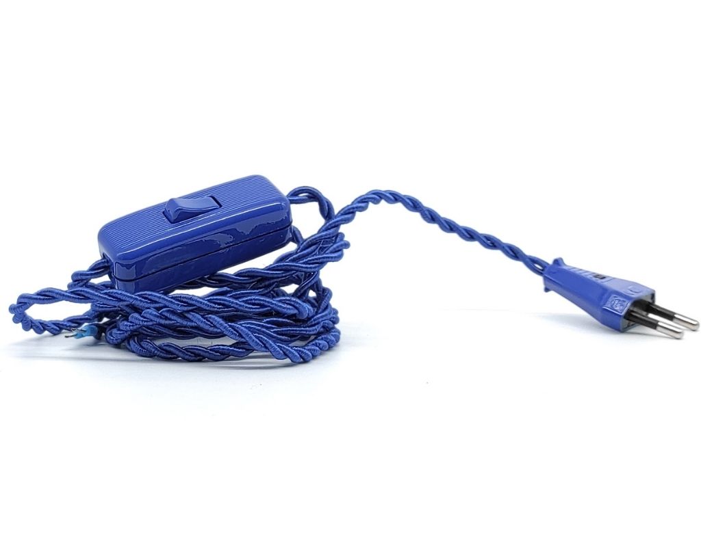 Twisted-kabel Mit Schalter Und Stecker Blau