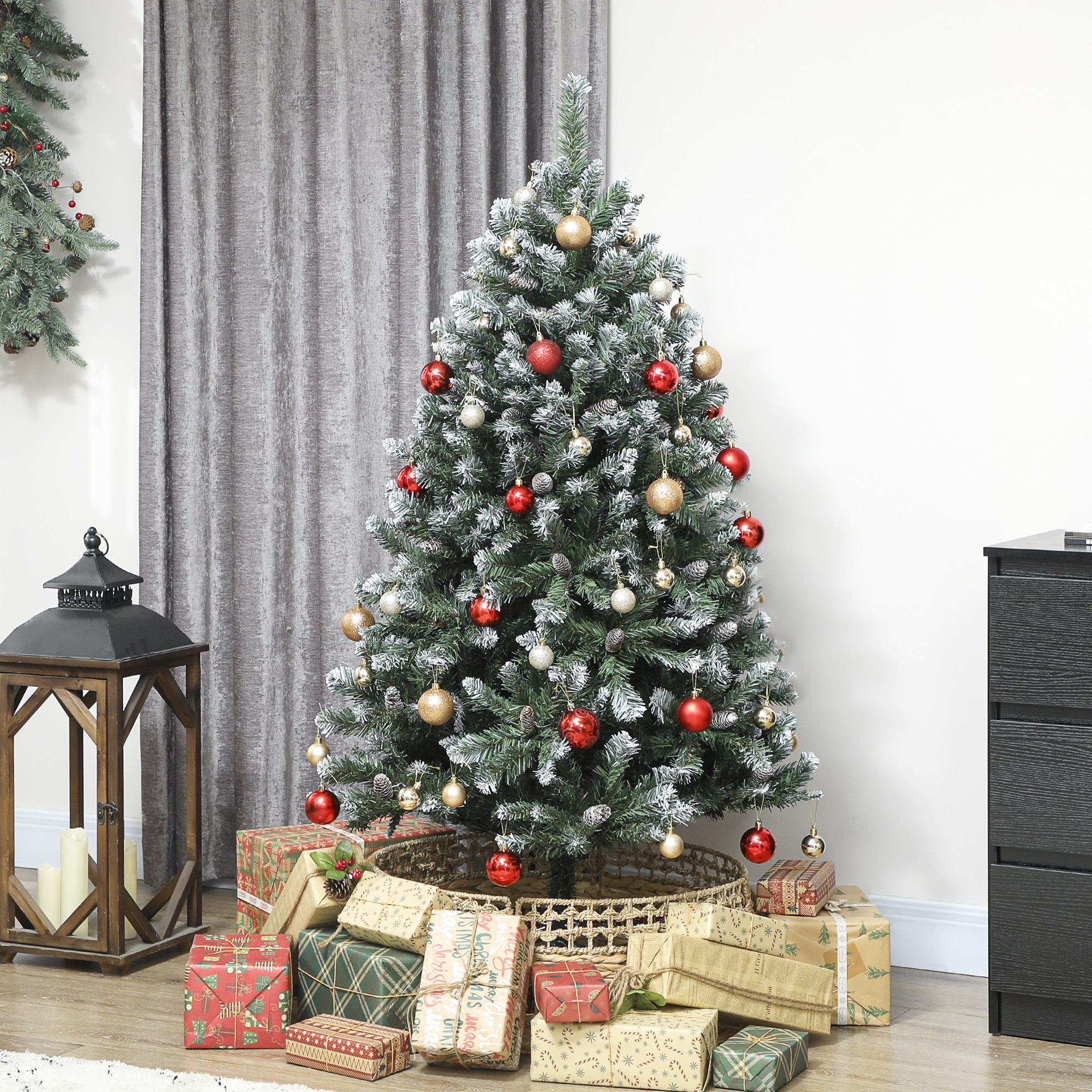Künstlicher Weihnachtsbaum, 150 Cm Hoch, Mit 581 Zweigen, Schnee, 44 Tannenzapfen Und Faltbarem Metallständer, Einfache Montage, Grün