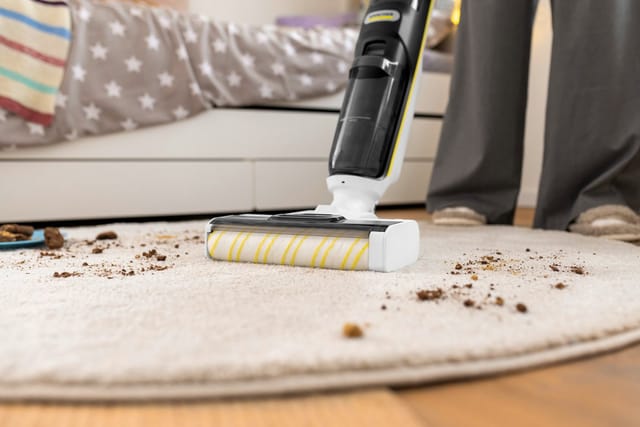 Kärcher Handstaubsauger FCV 4 handheld vacuum
