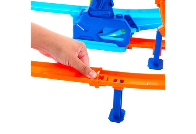 Hot Wheels Stunt Tracks Double Loop Smash