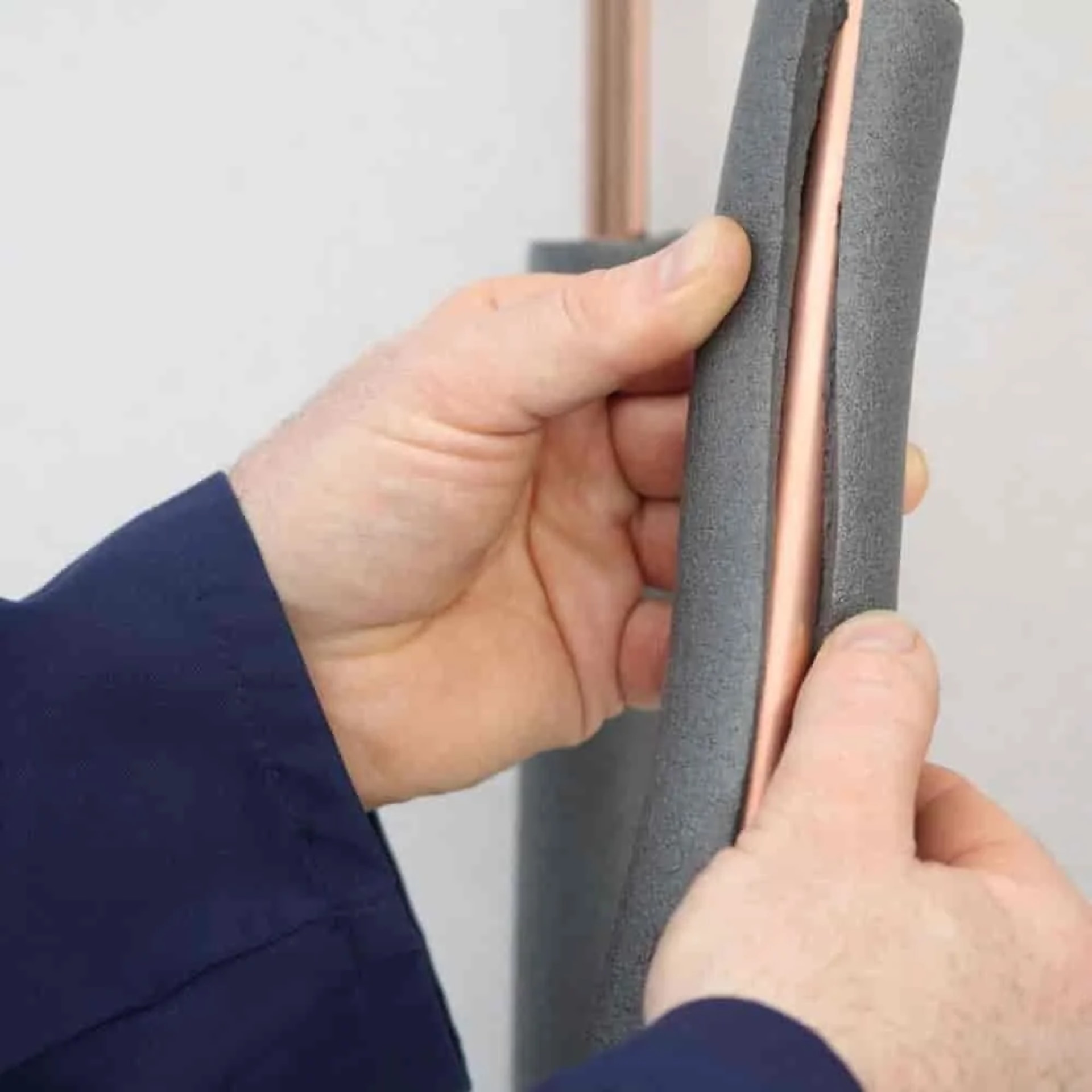 Aeroflex® Sh Rohrisolierung, Rohrdämmung - 2 M, Flexibles Isoliermaterial Aus Geschlossenzelligem Schaumgummi, Schwarz - 76 X 40 Mm