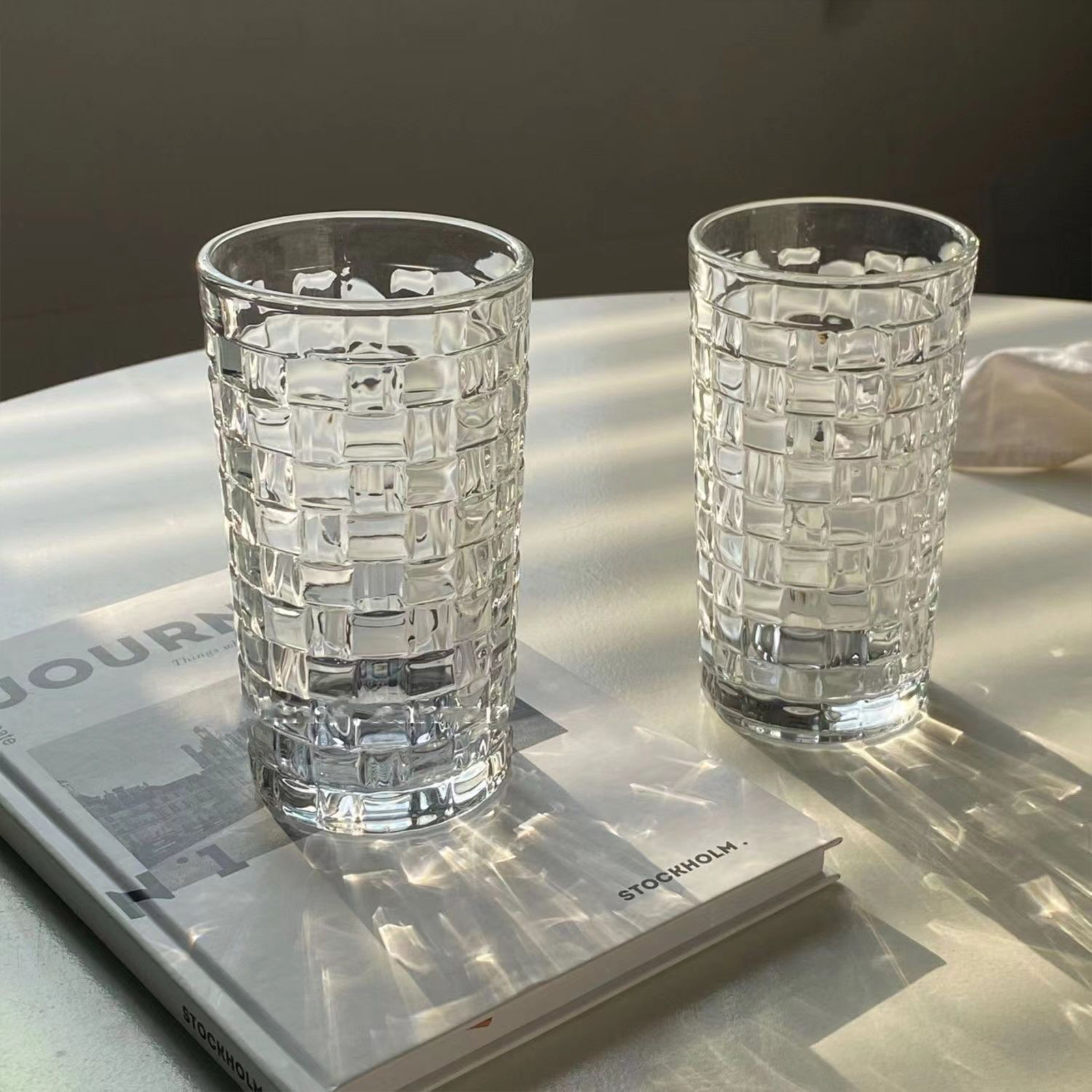 400 Ml Haushaltsglasbecher Aus Geprägtem Glas Für Saft, Kaffee Und Kaltgetränke