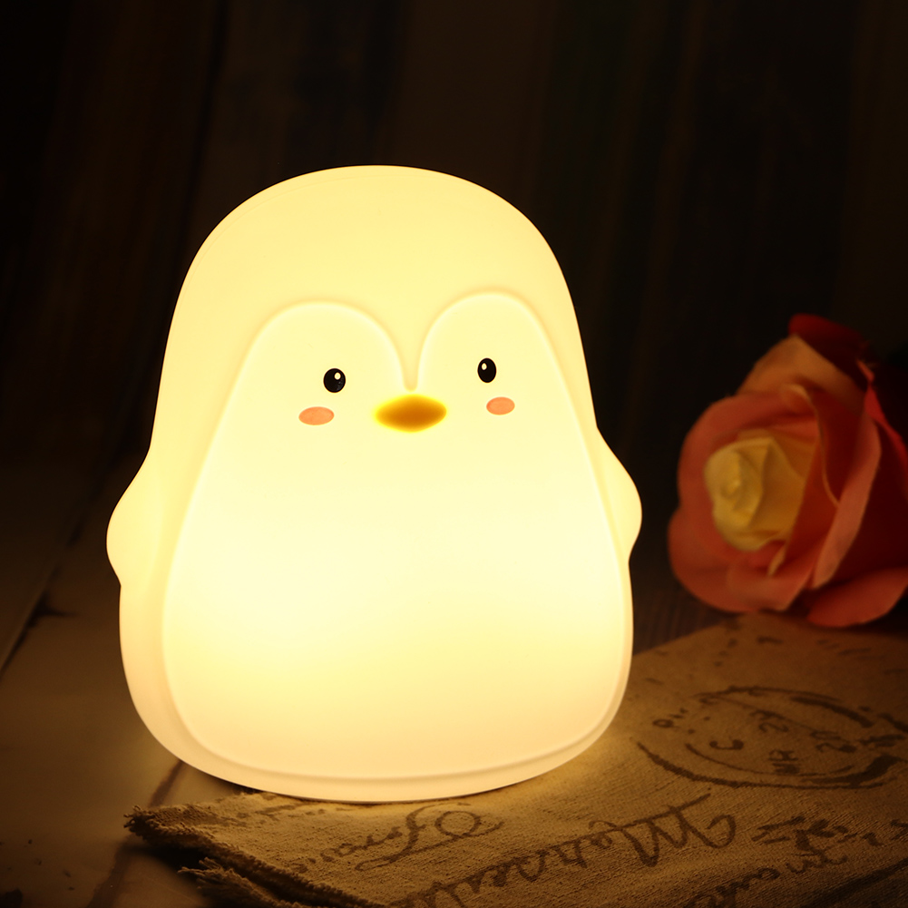 Bunte, Niedliche Pinguin-nachtlampe Aus Silikon Mit Usb-ladefunktion Und Led-beleuchtung Für Schlafzimmer Und Nachttisch, Weiß