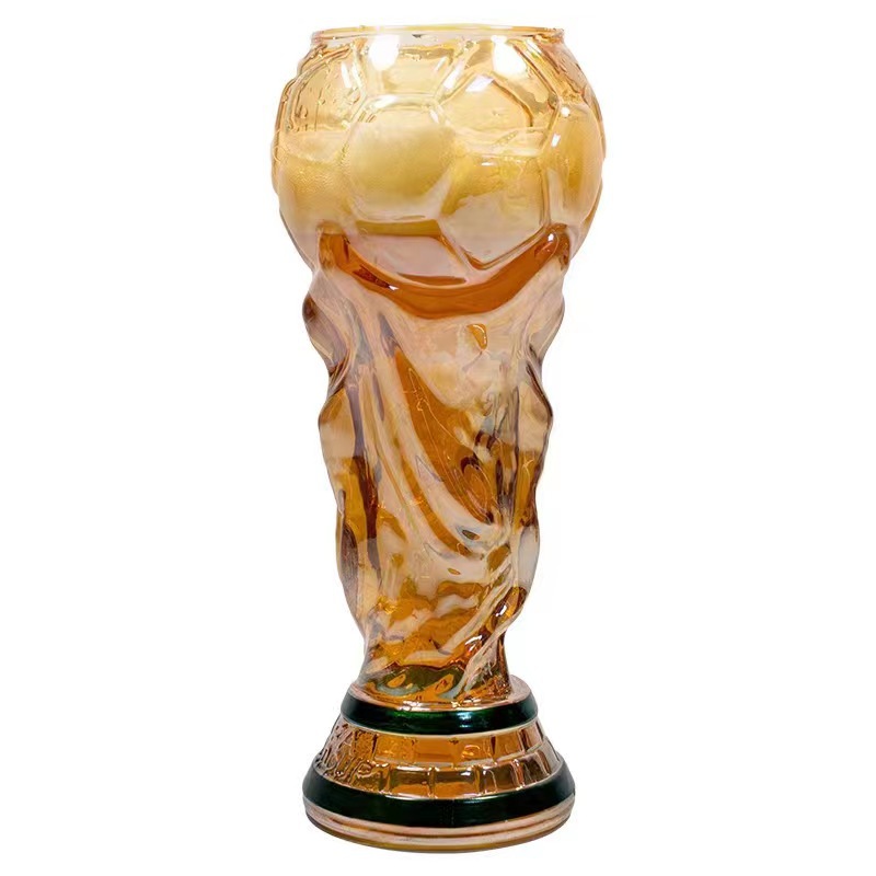 Bierglas In Form Eines Footballs