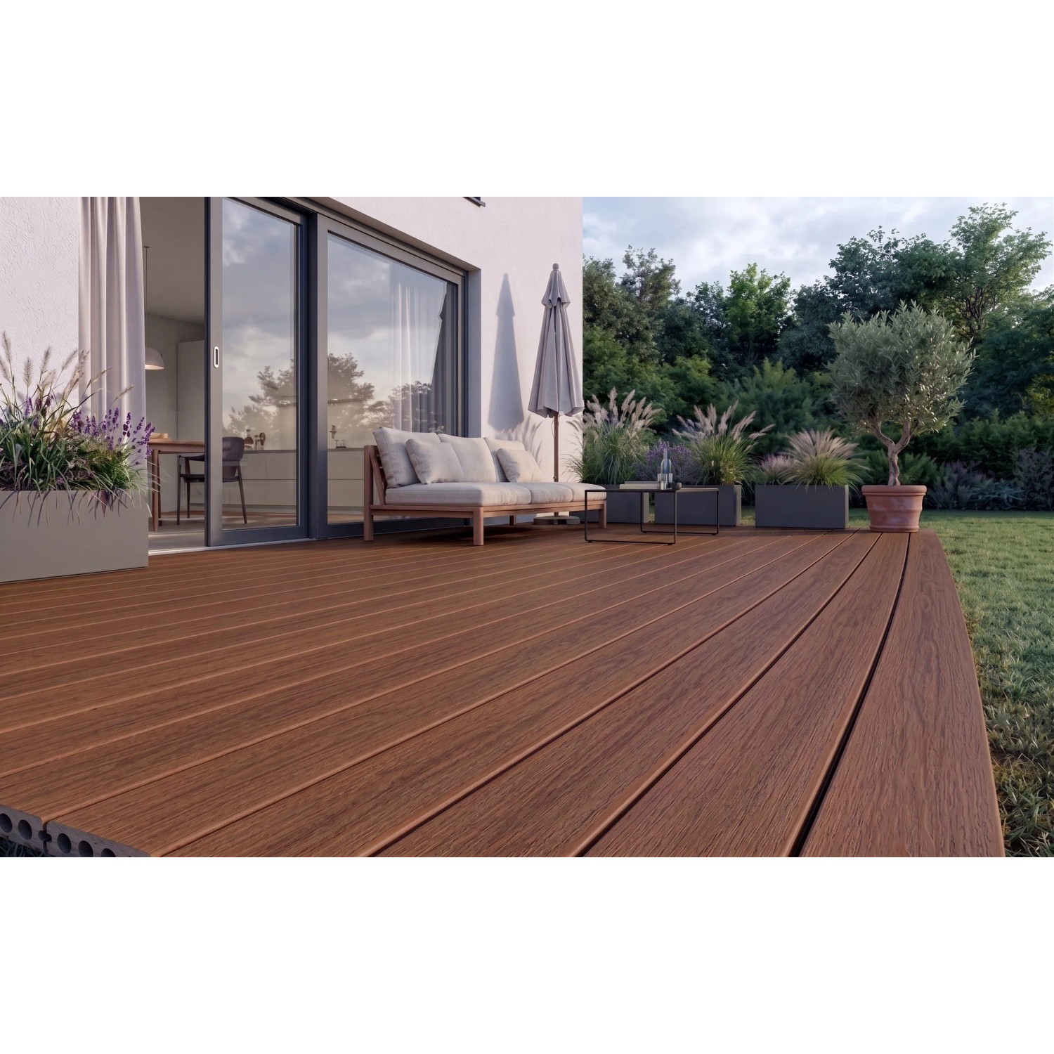 Fiberdeck Terrassendiele WPC Patio Co-extrudiert Braun Hohlkammerprofil