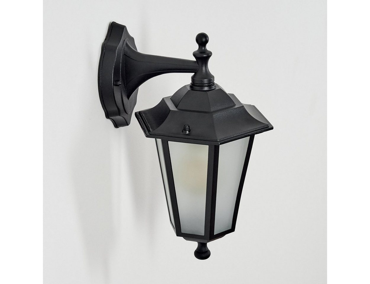 hofstein Außen-Wandleuchte Wandlampe abwärts in antikem Look aus Metall/Glas in Schwarz/Milchglas, ohne Leuchtmittel, Wandleuchte im klassischen Landhaus-Stil, E27, ohne Leuchtmittel, IP44 Bild 4