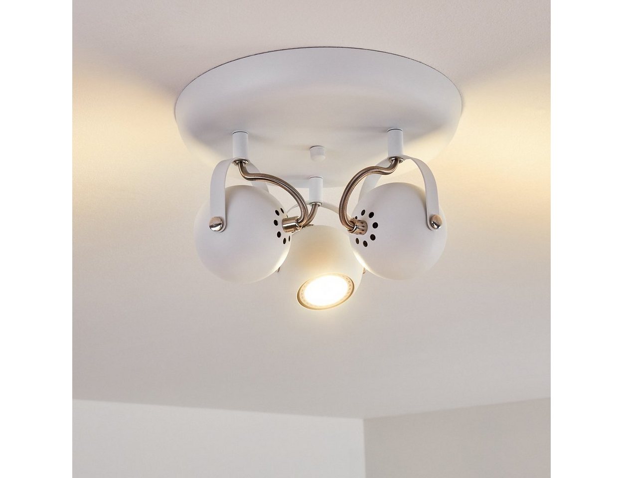 hofstein Deckenleuchte »Aquilea« Deckenlampe aus Metall in Weiß/Chromfarben, ohne Leuchtmittel, 3000 Kelvin, moderne Leuchte mit verstellbaren Spots, 3xGU10, Ø25, 5cm Bild 3