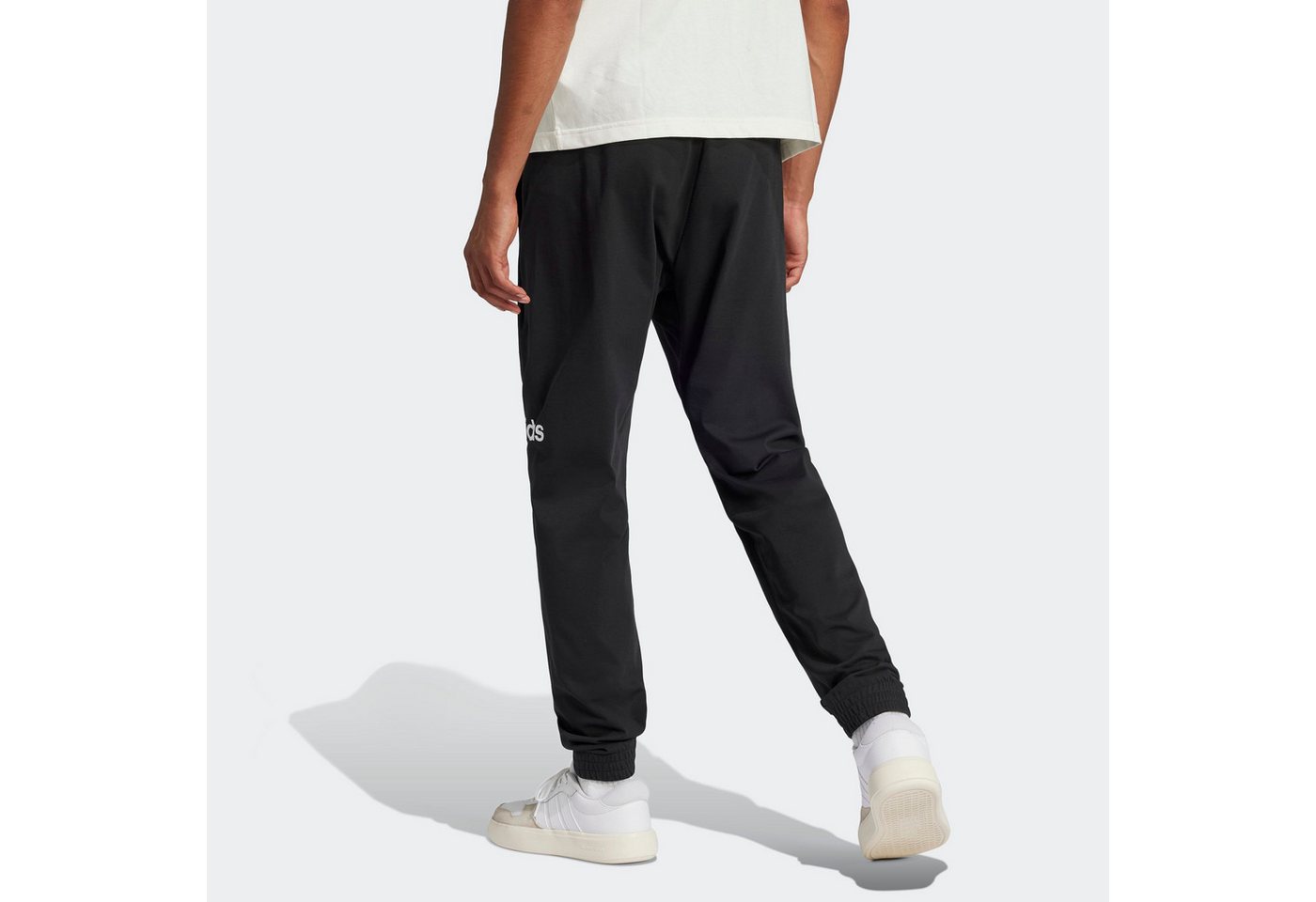 adidas Sportswear Sporthose ESSENTIALS LINEAR SINGLE JERSEY für Erwachsene, normal-weite Passform, aus Baumwolle und Polyester Bild 2