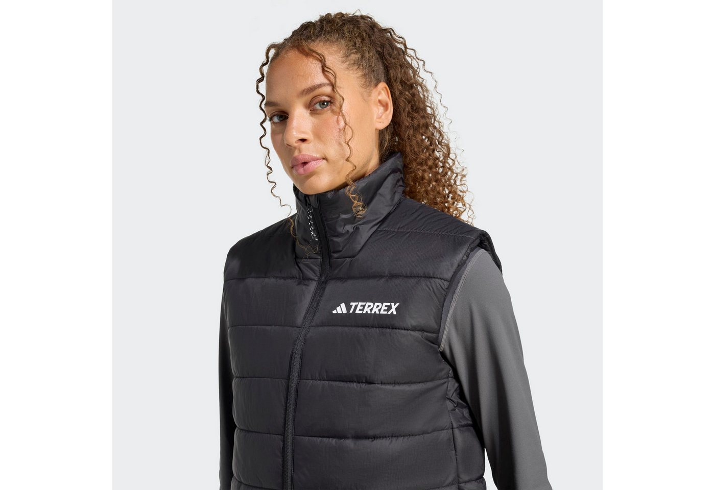 adidas TERREX Funktionsweste MULTI ESSENTIALS CLIMAWARM GEFÜTTERTE für Sportmode und Outdoormode, mit Reißverschluss, aus Kunstfaser
