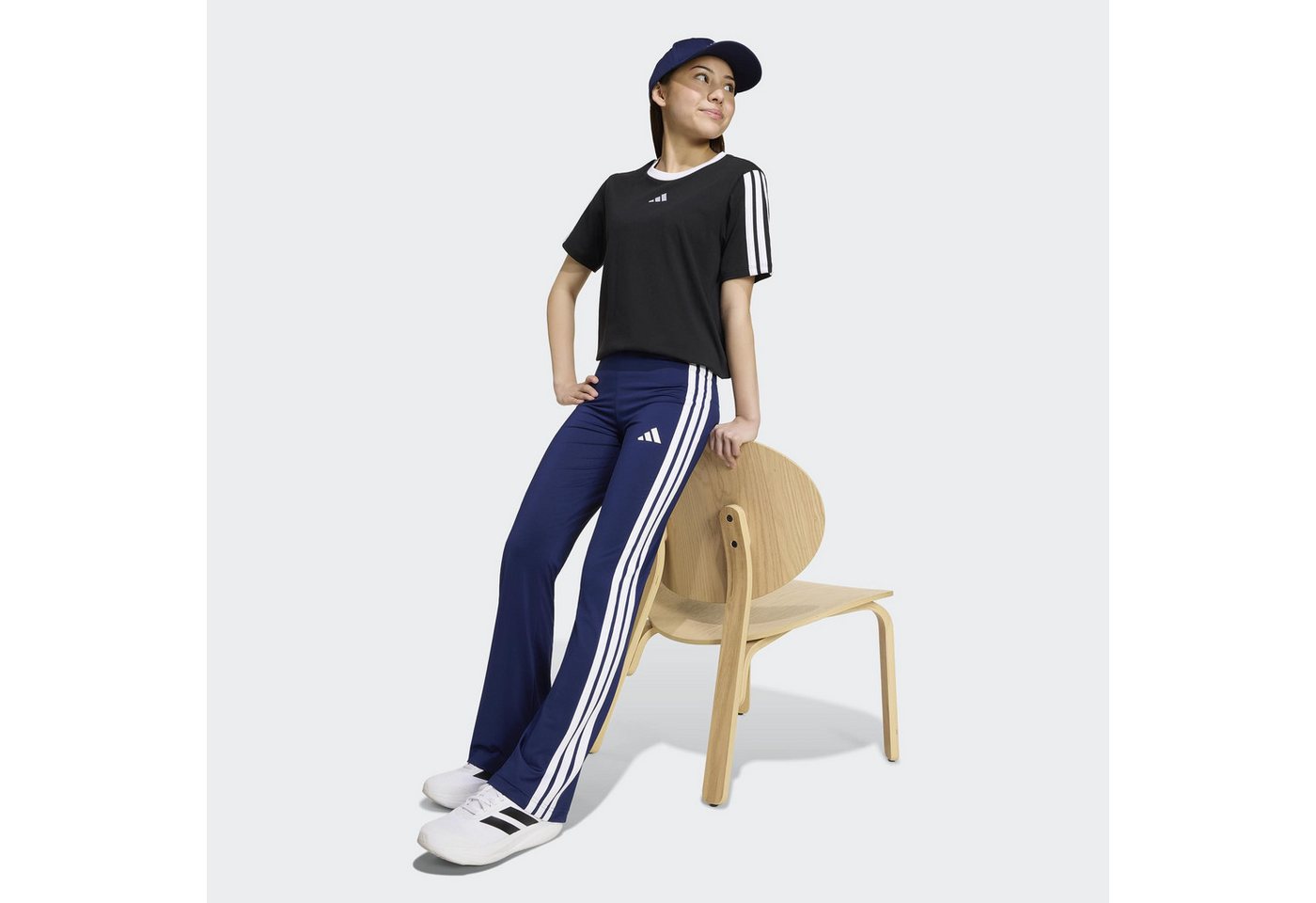 adidas Sportswear Trainingstights TRAIN ESSENTIALS 3-STREIFEN FLARED LEGGINGS für Kinder, mit climacool® Technologie Bild 4