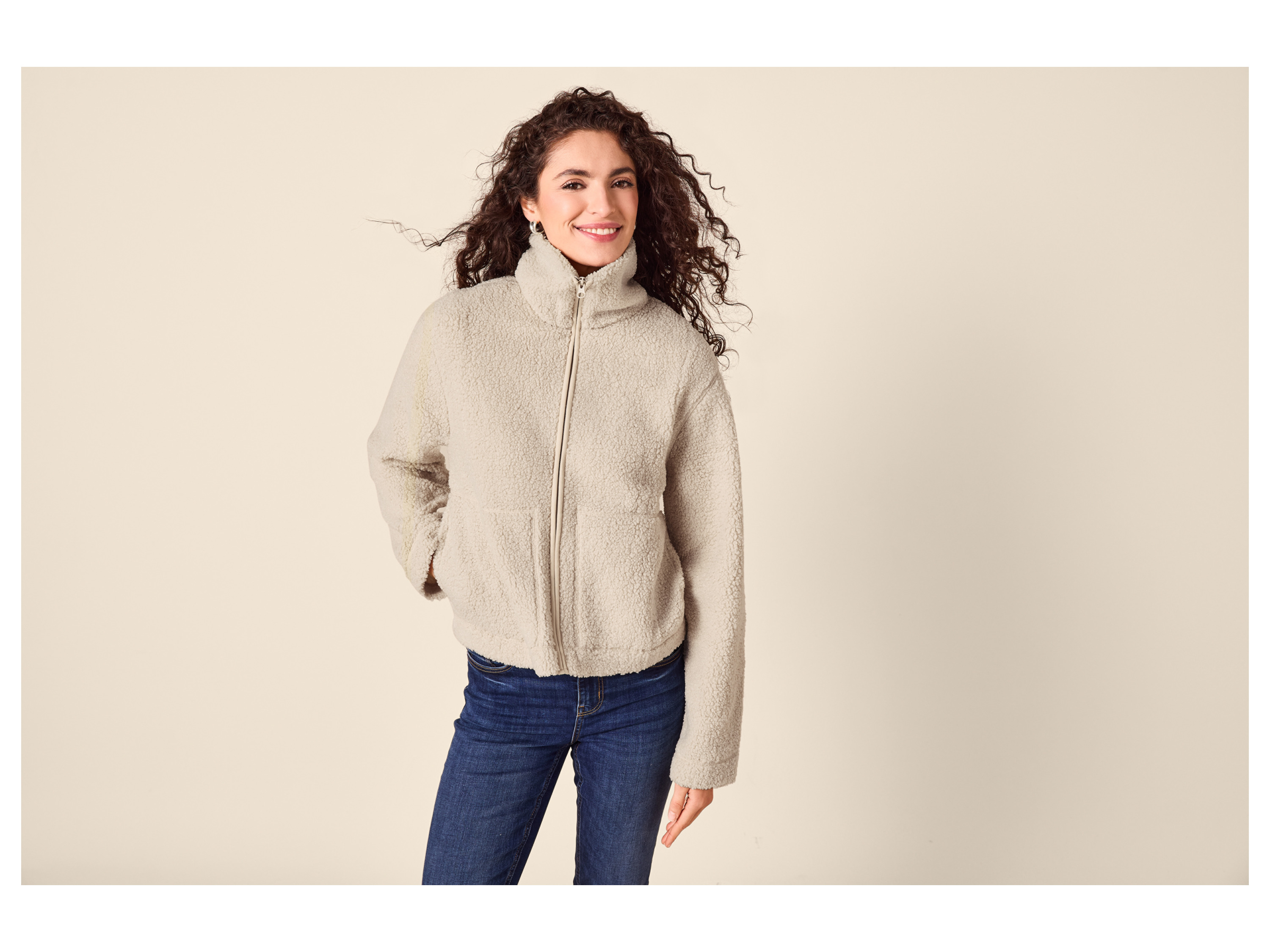 ESMARA® Damen Teddyfleece-Jacke (Beige, M(40/42)) Bild 3