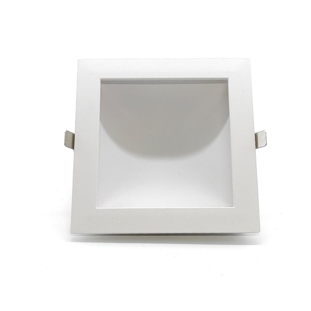 Dimmbare Quadratische Einbauleuchte Mit Verdeckter Led, 12 W, 4000 K, 135 X 135 Mm Ausschnitt