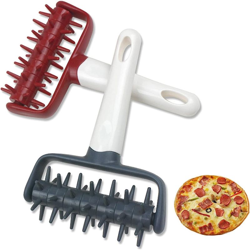 Set Mit 2 Nudelhölzern Mit Kunststoffspitzen Für Kuchen, Pizza, Kekse Und Brot. Backutensilien Für Zuhause.
