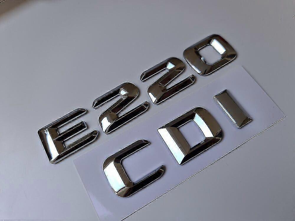 Silbernes/verchromtes Heckklappenemblem Mit Buchstaben Und Zahlen Für Mercedes E-klasse (e220 Cdi)