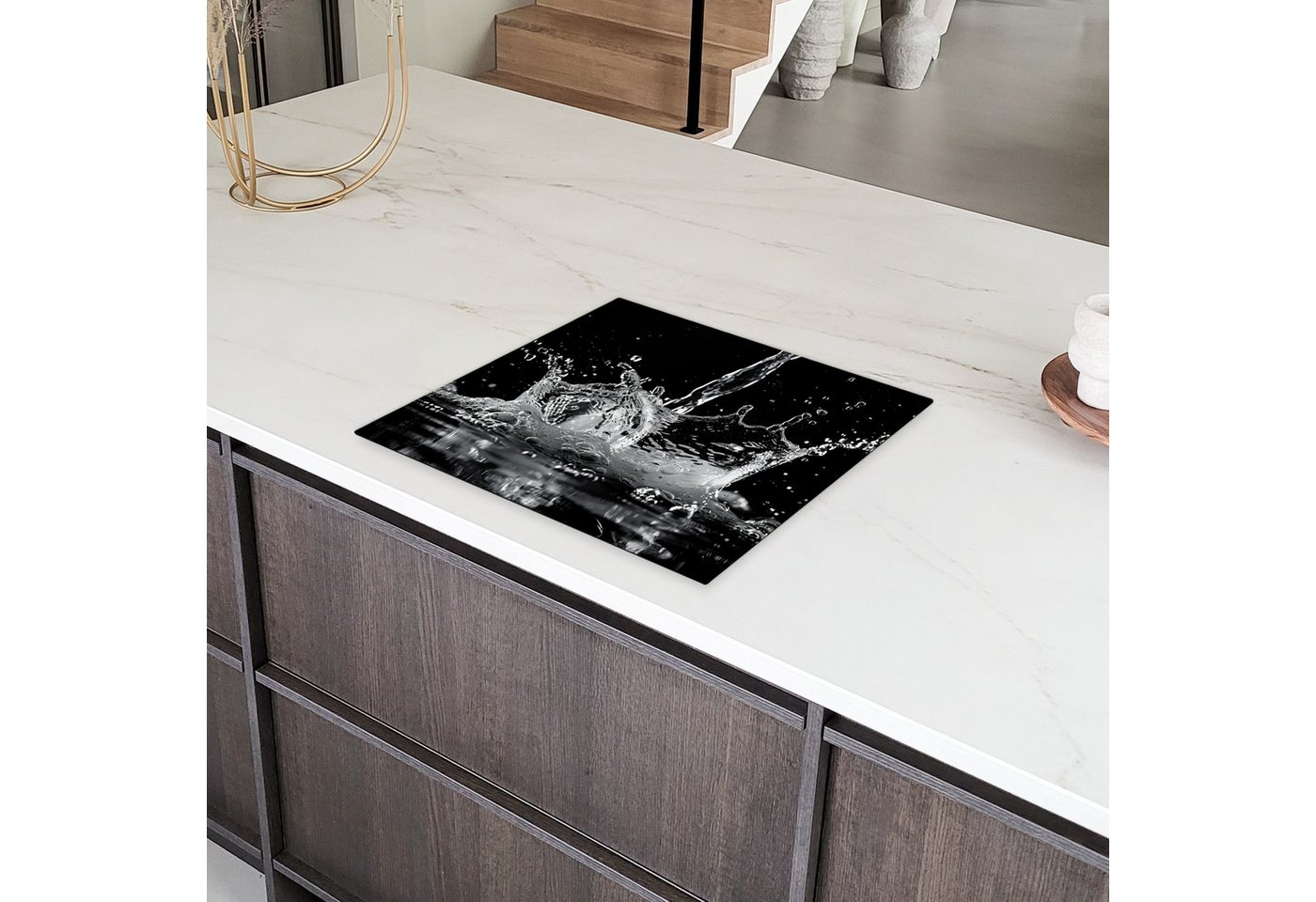 MuchoWow Herd-Abdeckplatte Wasser - Spritzwasser - Schwarz, Vinyl, (1 tlg), Abdeckplatte für Ceranfeld, Herd Inductionsmatte, 57.6x51.6 cm Bild 2