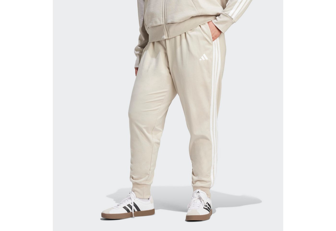 adidas Sportswear Sporthose ESSENTIALS 3-STREIFEN (GROSSE GRÖSSEN) Bild 4