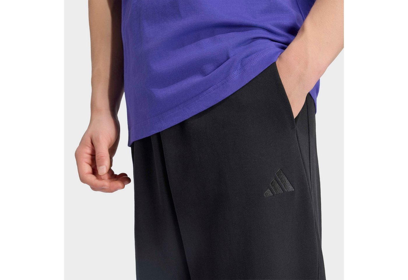 adidas Sportswear Sporthose ADIDAS KIT, BÜNDCHEN, REGULÄR GESCHNITTEN, KLEINES LOGO Schwere Premium-Qualität, robuste Stoffstruktur Bild 3