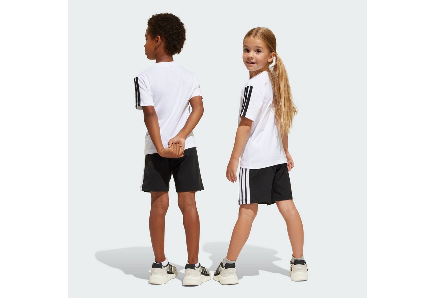 adidas Sportswear Sportanzug Essentials (1-tlg) Bild 4