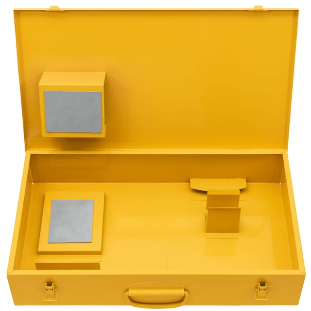Stahlblechkasten mit Einlage für Heizelement-Stumpfschweißgerät SSG 180
