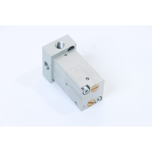 Relais (pneumatisch) CD 10