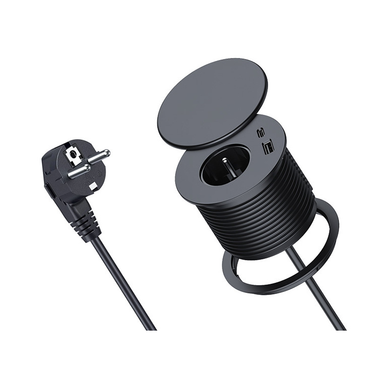 Steckdose Mit Integriertem Usb-c-anschluss, Versenkbarem Stecker Und 1,5 Meter Langem Kabel.