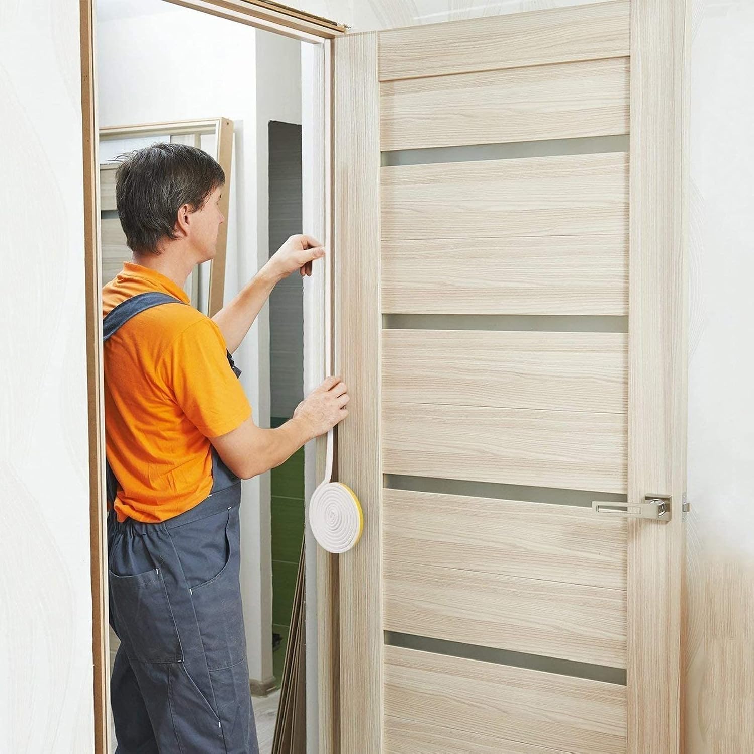 Selbstklebende, Wärme- Und Kältebeständige Isolierdichtungsstreifen Für Türen Und Fenster (weiß, 5 Meter)