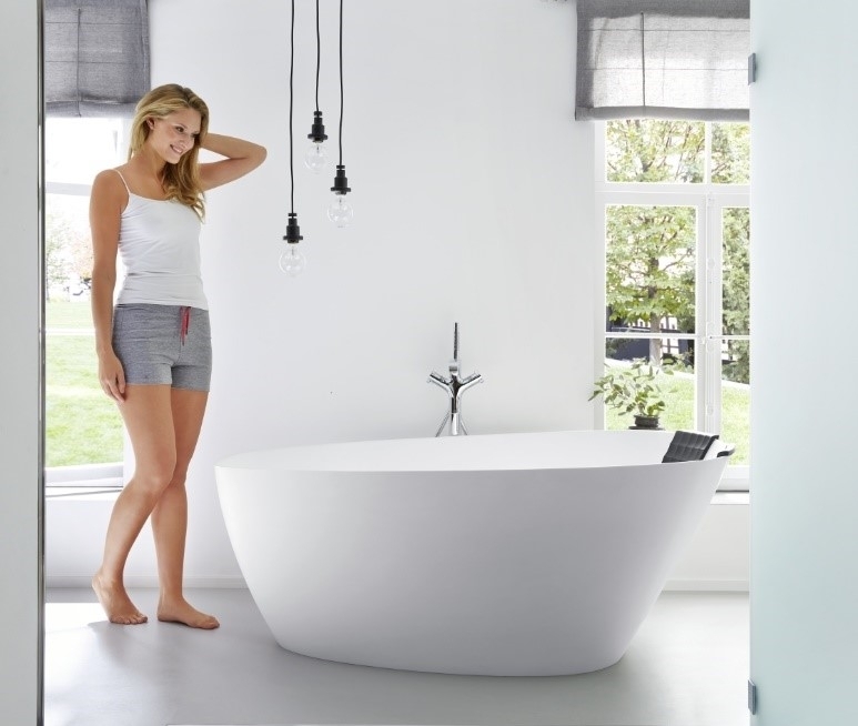 Riho Toledo Freistehende Badewanne, Solidsurface, 158x110x62cm,