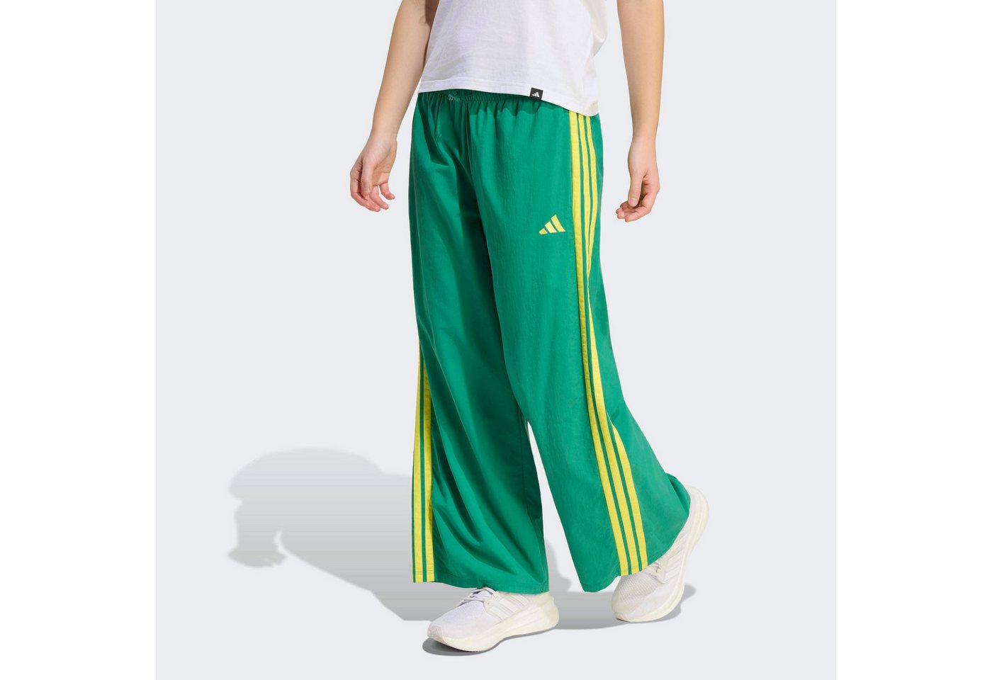 adidas Sportswear Sporthose ESSENTIALS 3-STREIFEN WOVEN PARACHUTE für Erwachsene, mit Gummizug, normale Weite