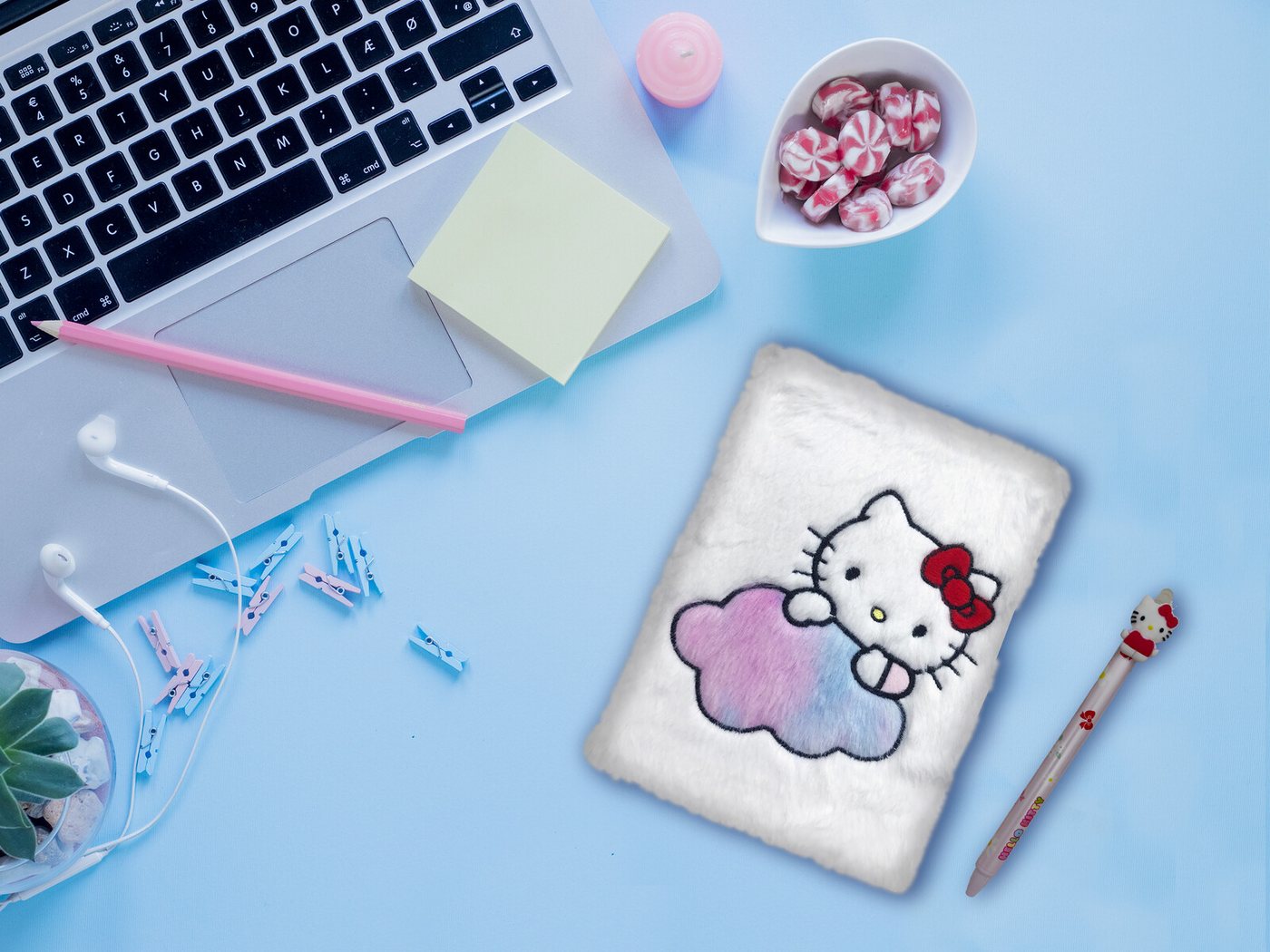 Hello Kitty Notizbuch - Plüsch Set mit radierbarem Gelstift Schreibset