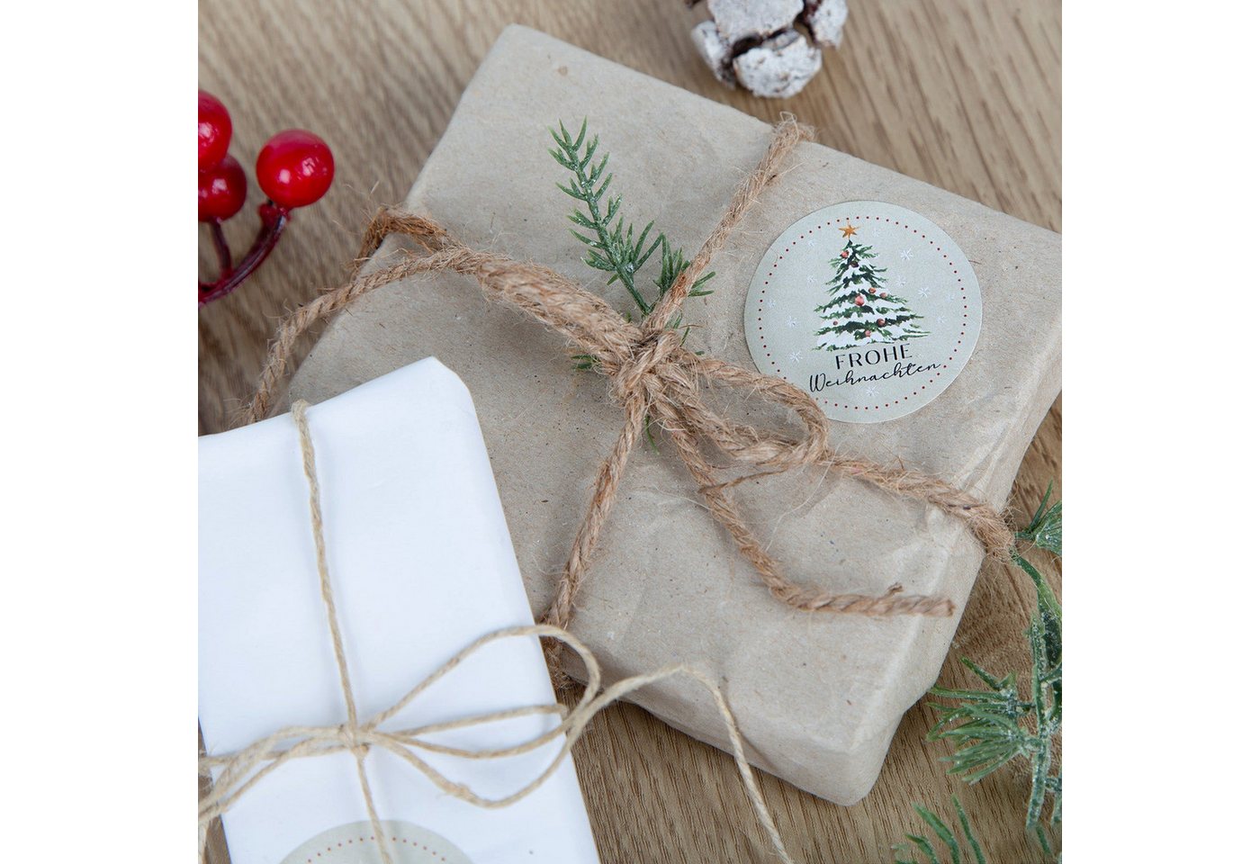 Logbuch-Verlag Aufkleber 200 Weihnachtssticker Frohe Weihnachten Aufkleber auf Rolle beige 4 cm Bild 2