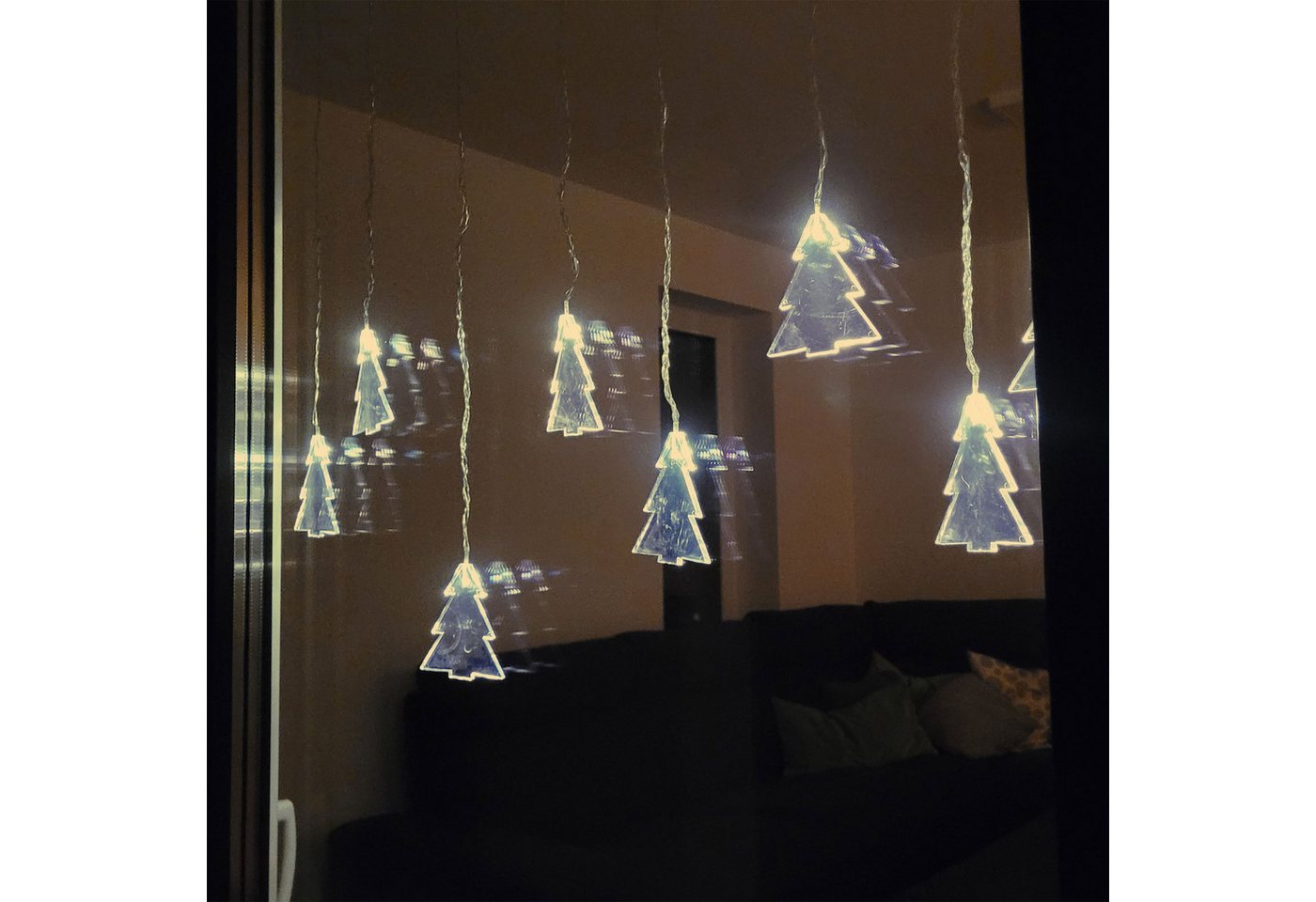 Raburg LED-Girlande Acrylvorhang Tannenbaum, 8 LEDs in Warm-Weiß, 110 cm lang, nur Indoor, 6/18-Timer, batteriebetrieben, inkl. Batterien,- Haken & Saugnäpfe Bild 2