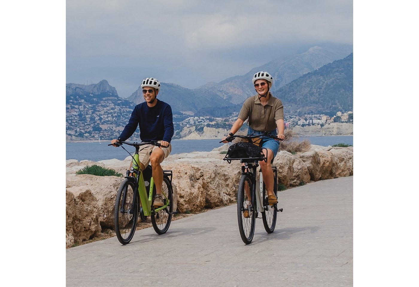 DERUIZ E-Bike Cityrad 28 Zoll Quartz /Quartz SUV 644 Wh, 161 km, Drehmomentsensor, 8 Gang Shimano Shimano Altus RD-M310, 8-Gang Schaltwerk, Kettenschaltung, Heckmotor, 644 Wh, (Federgabel mit Lockout, Drehmomentsensor, Farb-LCD-Display), 60-mm-Federweg, mit mechanischem Lockout, Drehmomentsensor
