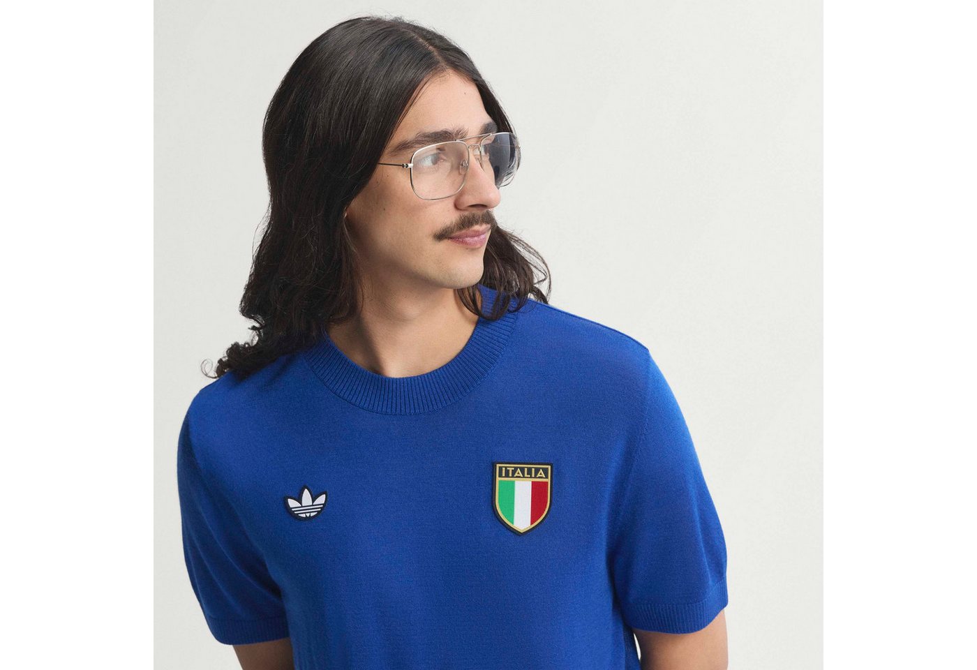 adidas Performance Fußballtrikot ITALIEN 70S TRIKOT für Erwachsene, ohne Verschluss, mit Rundhalsausschnitt Bild 4