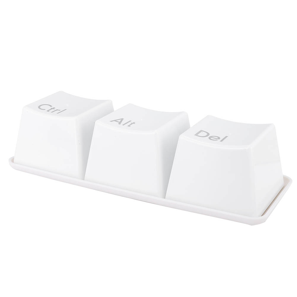 Set Mit 3 Weißen Trinkgläsern Aus Kunststoff In Kreativer Tastaturform Mit Tablett Für Zuhause, Büro Oder Café, 344 G