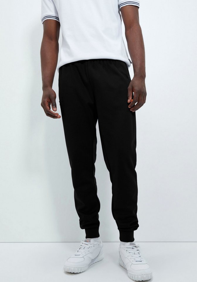 Ellesse Sporthose BERTONI TRACK PANT mit Reißverschlusstaschen, aus Baumwolle und Polyester