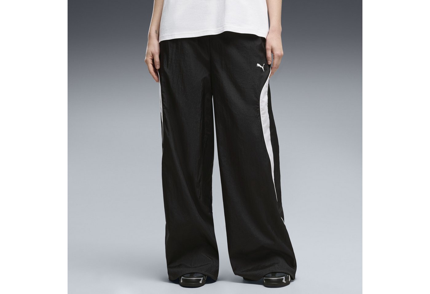 PUMA Sporthose PUMA Sport Relaxed Gewebte Hose Damen Bild 2