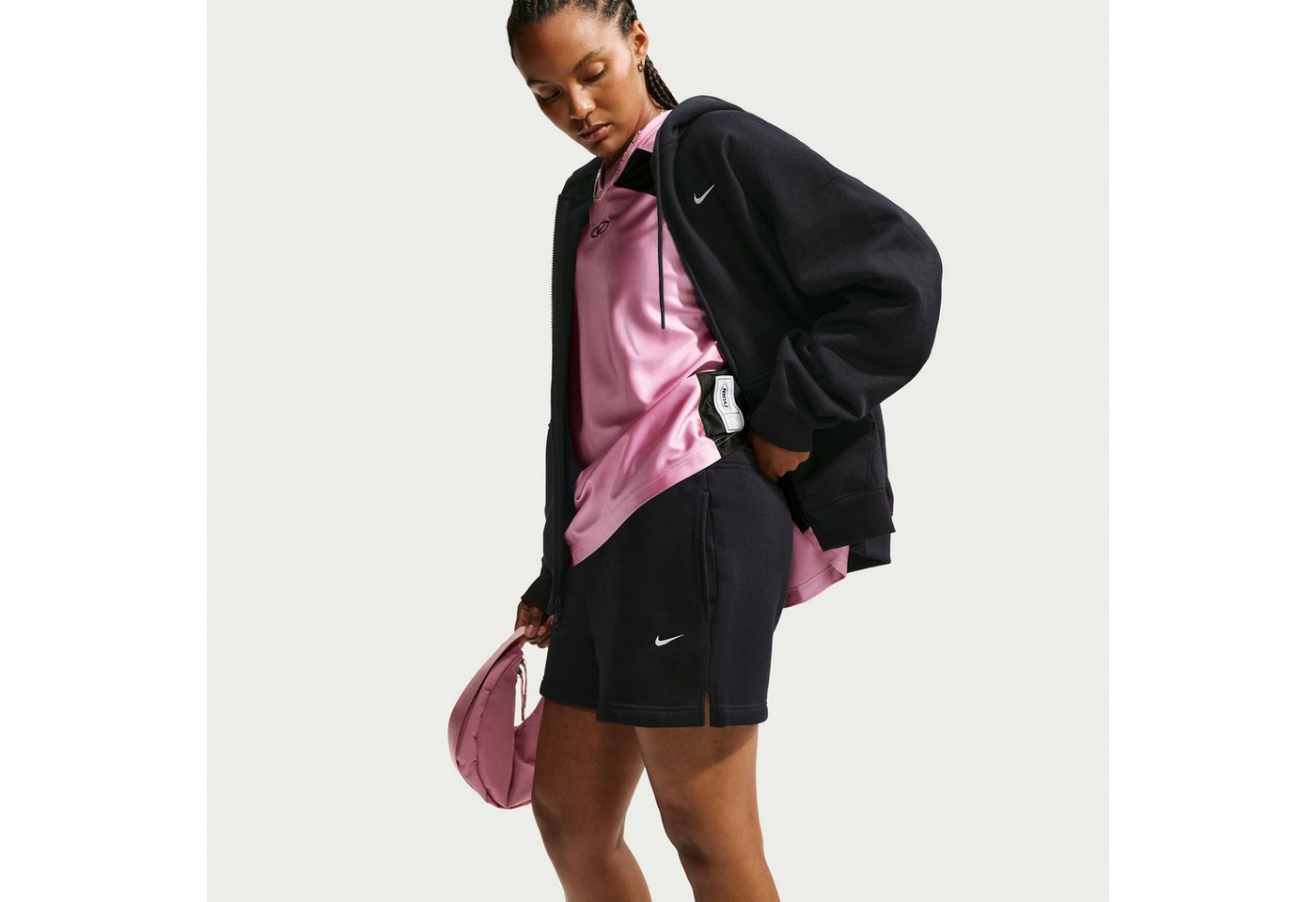 Nike Trainingsshorts Nike Damen Shorts Studio Fleece IM8080 Bild 2