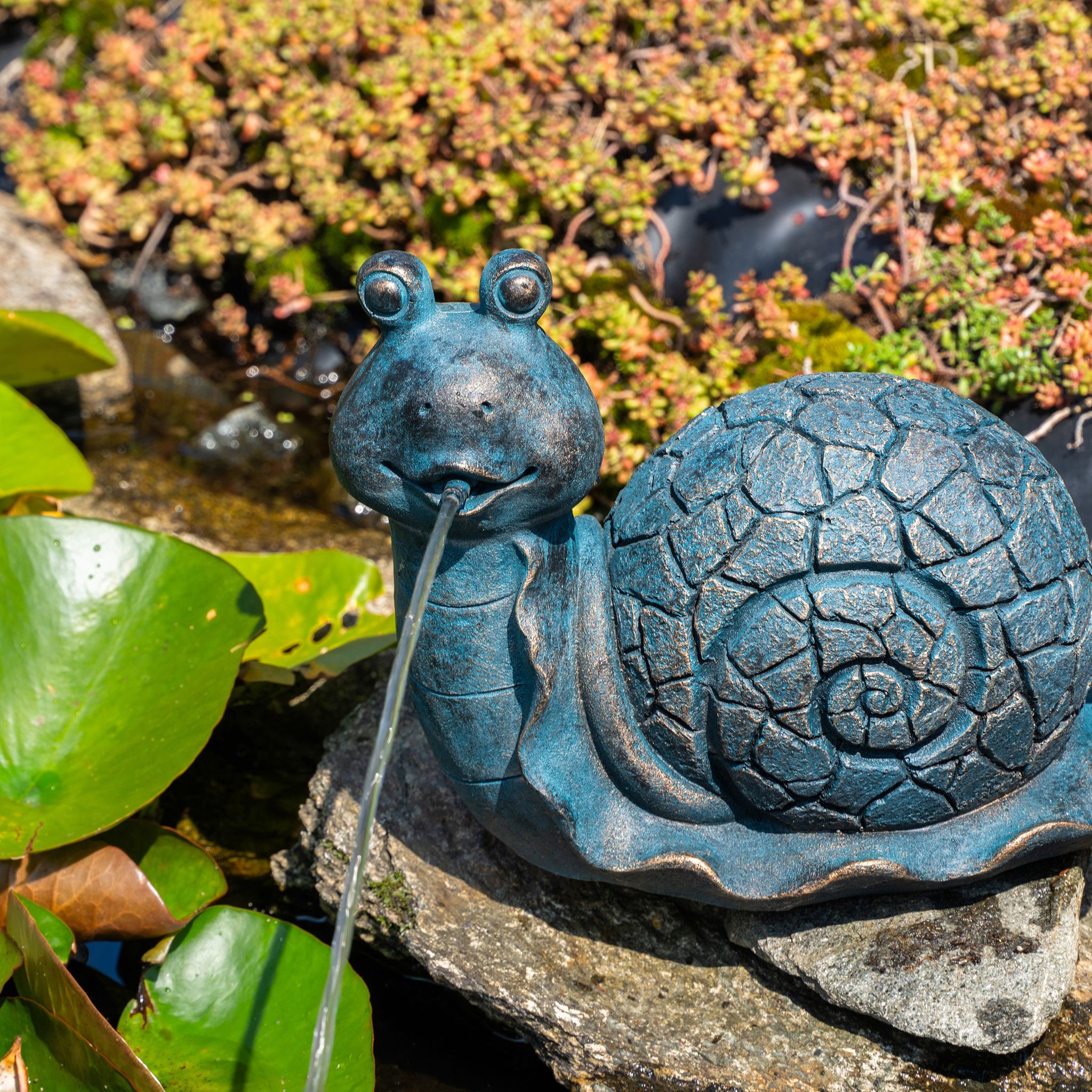 Esotec Solar Wasserspeierset Schnecke Emilius, Pumpenset, Polyresin, 101683