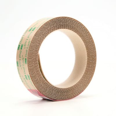 3M™ Dual Lock™ Low Profile Flexibler Druckverschluss TB4570, Transparent, 25 mm x 3 m, 1.7 mm, 110 Köpfe/cm², Außenbereich