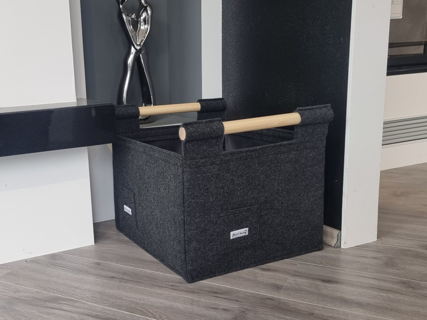 Stich-haltig Kaminholzkorb Kaminholzkorb L mit Holzgriffen - Premium - abriebfestes Innenfutter Bild 2