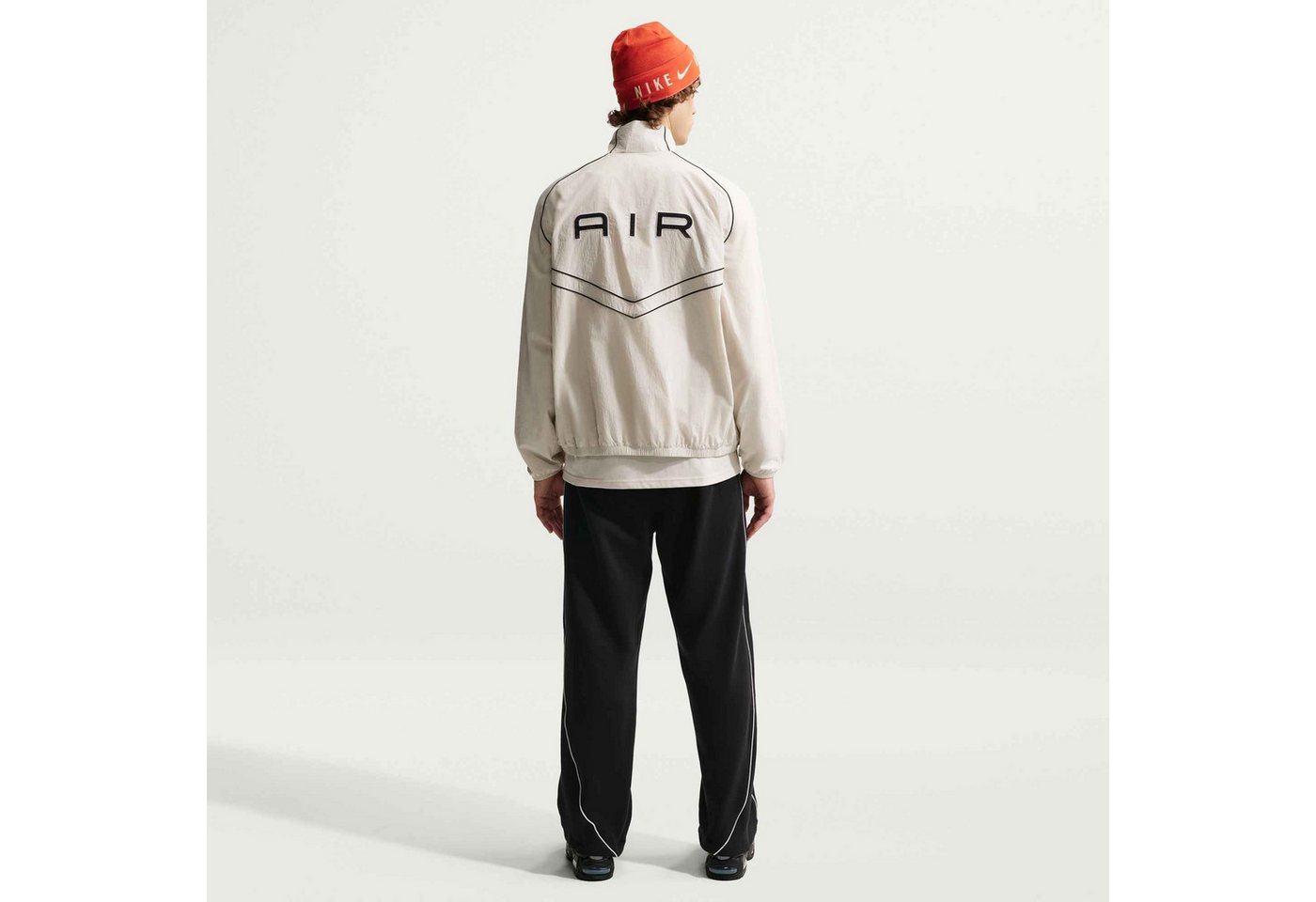Nike Sportswear Sporthose M NK AIR BB OH PANT mit Kontrastdetails, sportliches Design, bequemer Schnitt