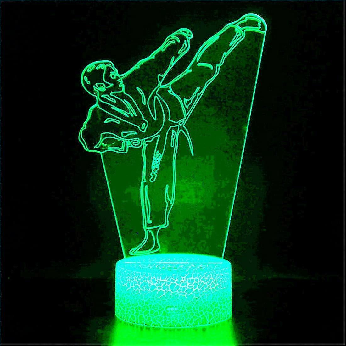 Xyc 3d Taekwondo Karate Optische Illusion Tisch-/schreibtischlampe, 7 Wechselnde Farben, Led, Dekoration Für Weihnachten, Zuhause, Geburtstag Oder Kinder.